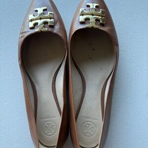 Tory Burch Raleigh Ballet Flat Nutria Gold Brown Tan Leather Metal Logo shoes
